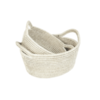 Set of oval baskets